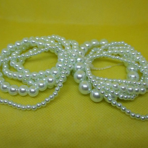 10 Piece Set PEARL BRACELETS Green Pearl Stretch Bracelet Set Various Size Pearl - Picture 8 of 8